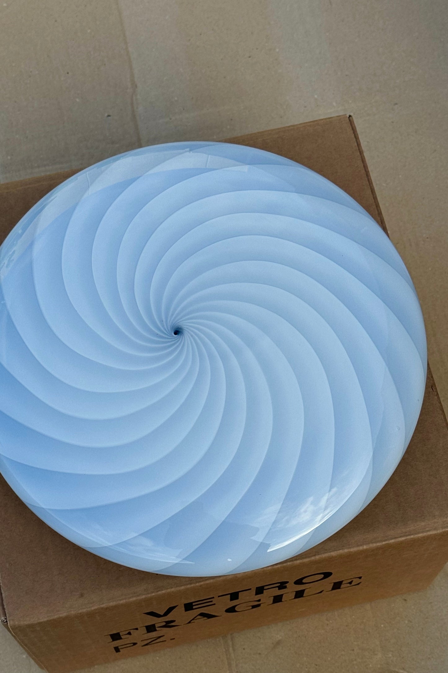 Murano Candy plafond lyseblå swirl D:30 cm