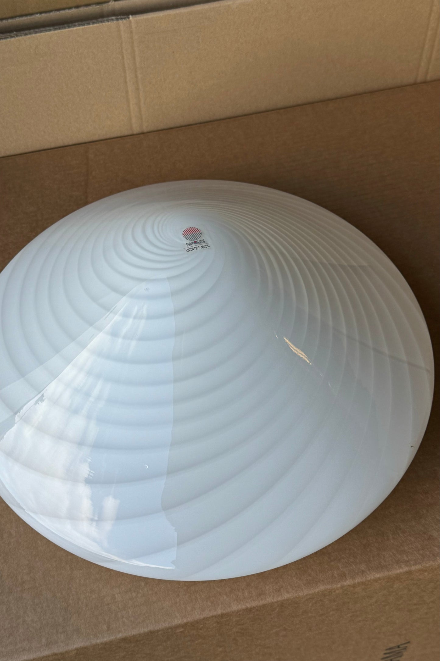 Stor vintage Murano Puntoluce hvid cone plafond loftlampe / væglampe D:38 cm