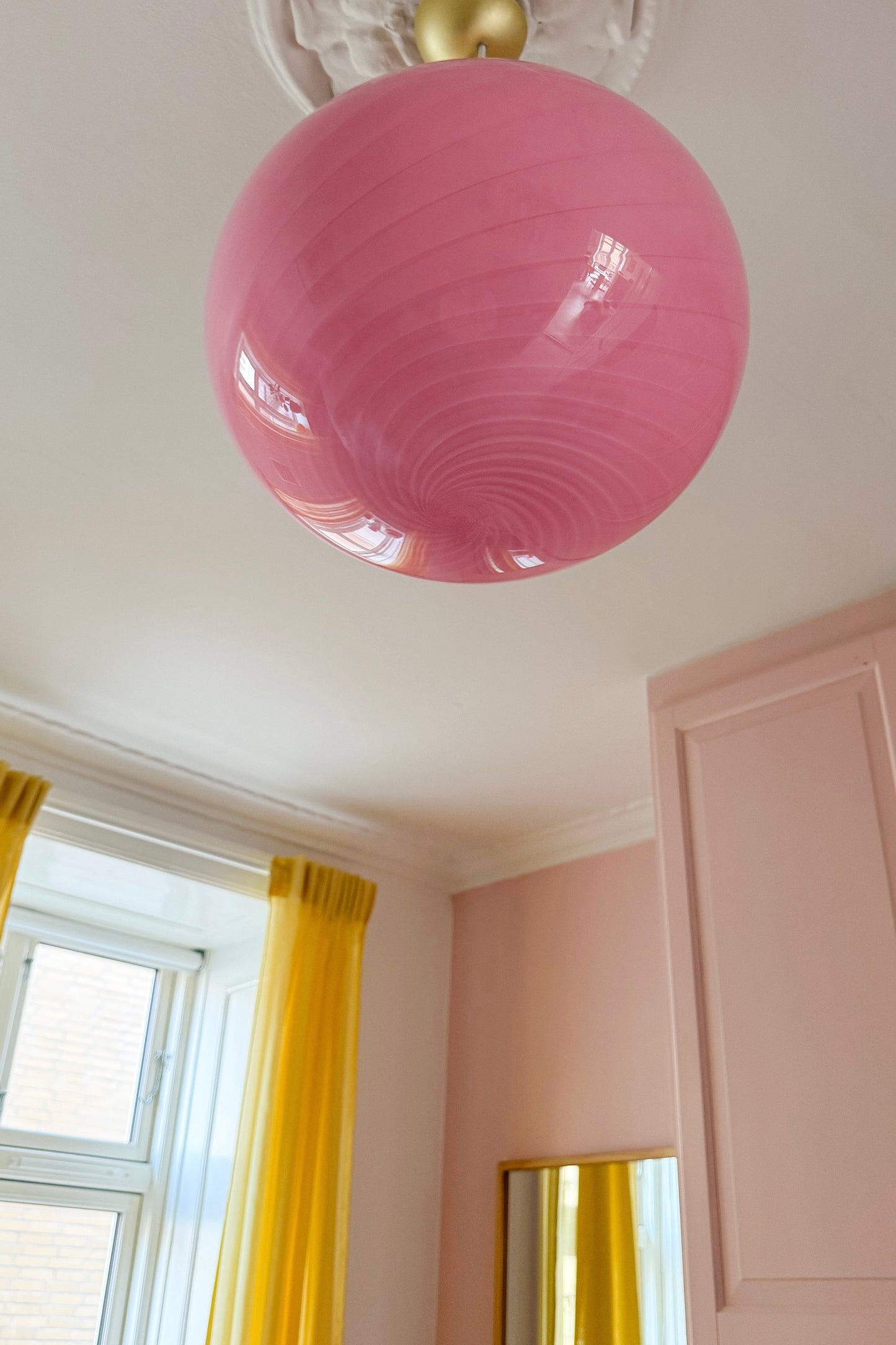 Stor Murano Candy oval pendel bubble gum lyserød D:40 cm