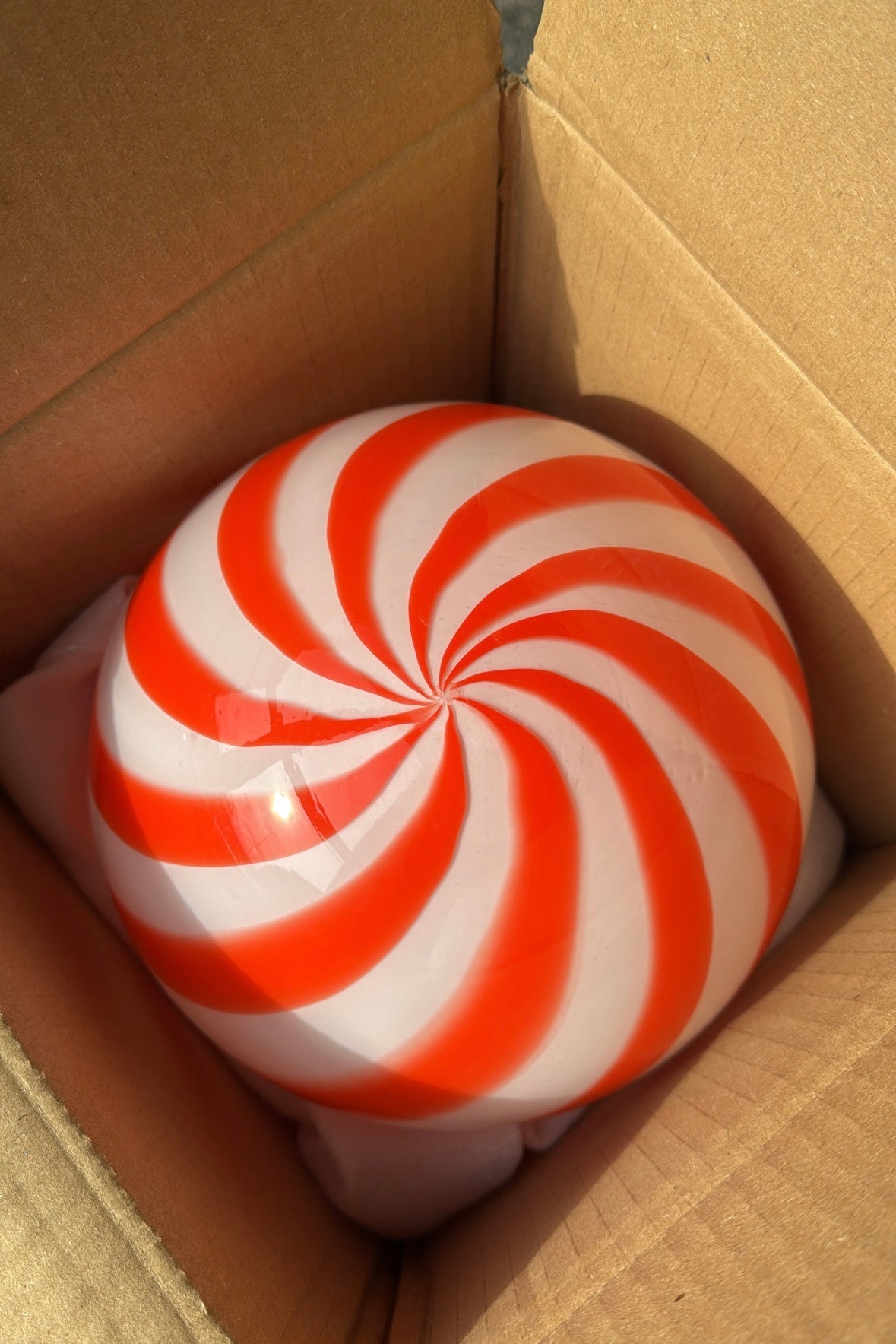 Murano Candy pendel rød/hvid swirl D:20 cm