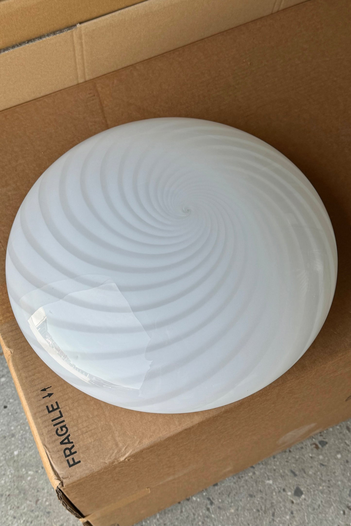 Vintage Murano hvid swirl plafond loftlampe / væglampe D:40 cm