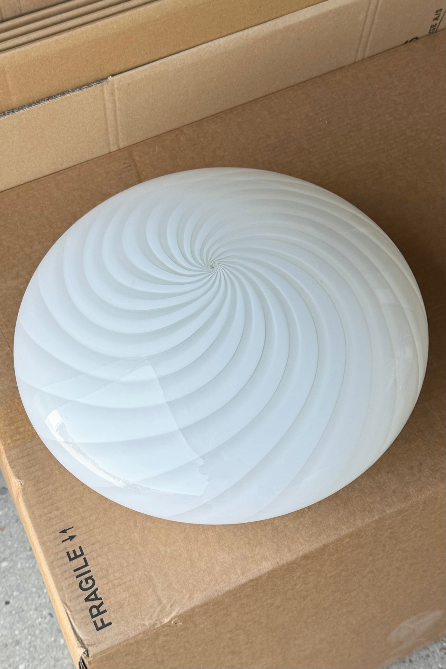 Vintage Murano hvid swirl plafond loftlampe / væglampe D:38 cm