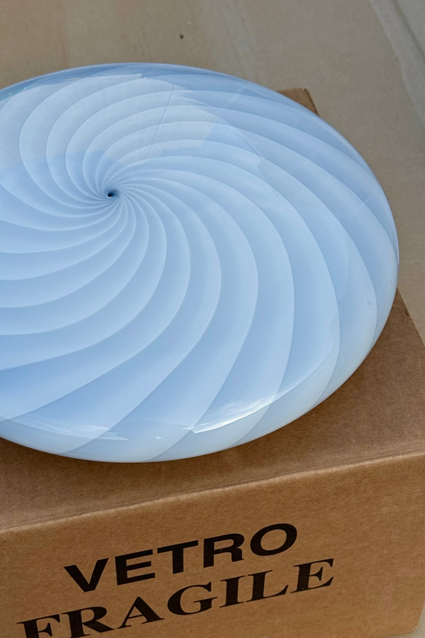 Murano Candy plafond lyseblå swirl D:30 cm