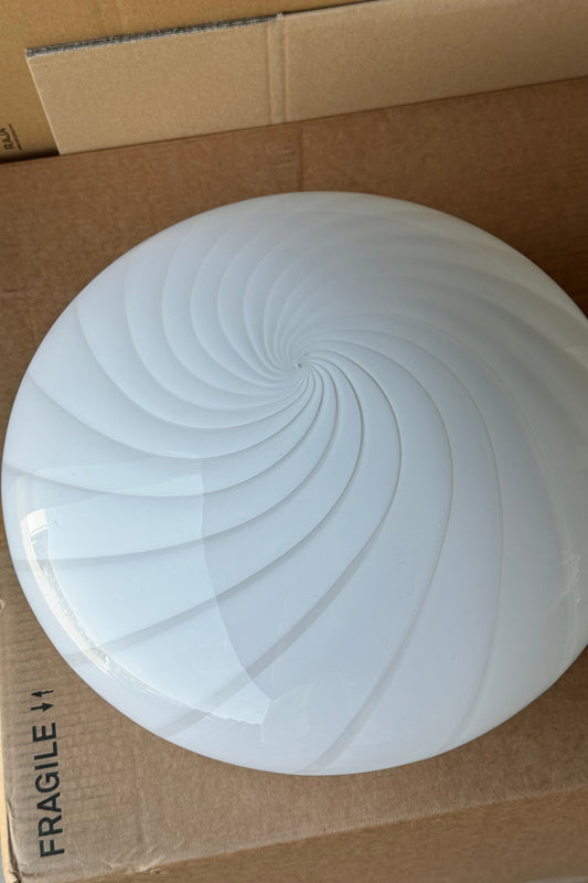 Vintage Murano hvid swirl plafond loftlampe / væglampe D:38 cm